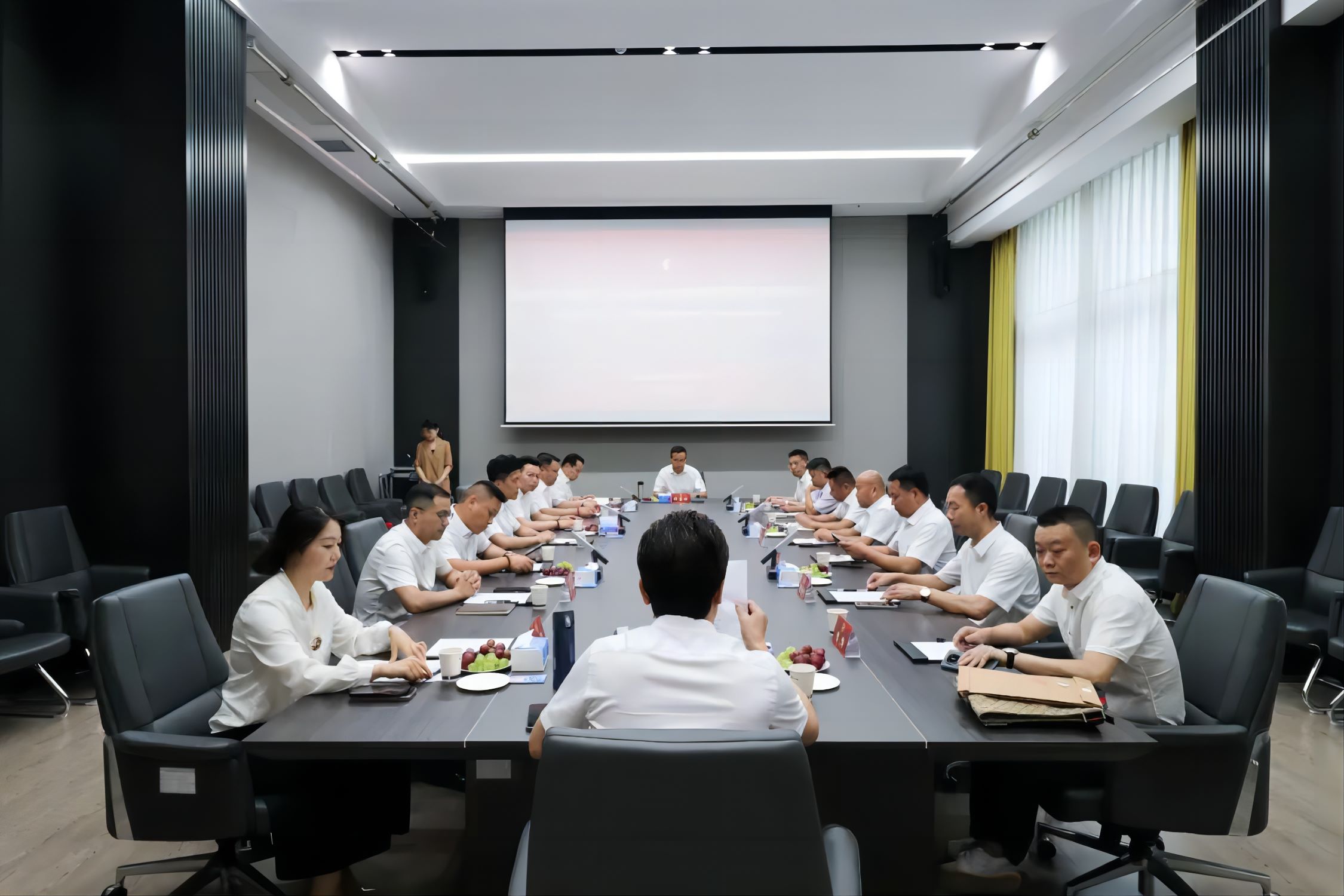 传达学习贯彻党的二十届三中全会精神，推动河南省健康产业高质量发展